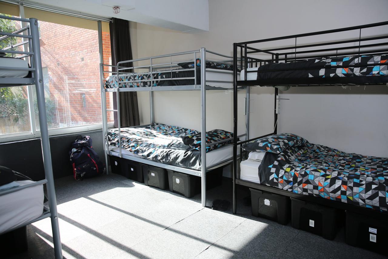 Barkly Backpackers Hostel เมลเบิร์น ภายนอก รูปภาพ