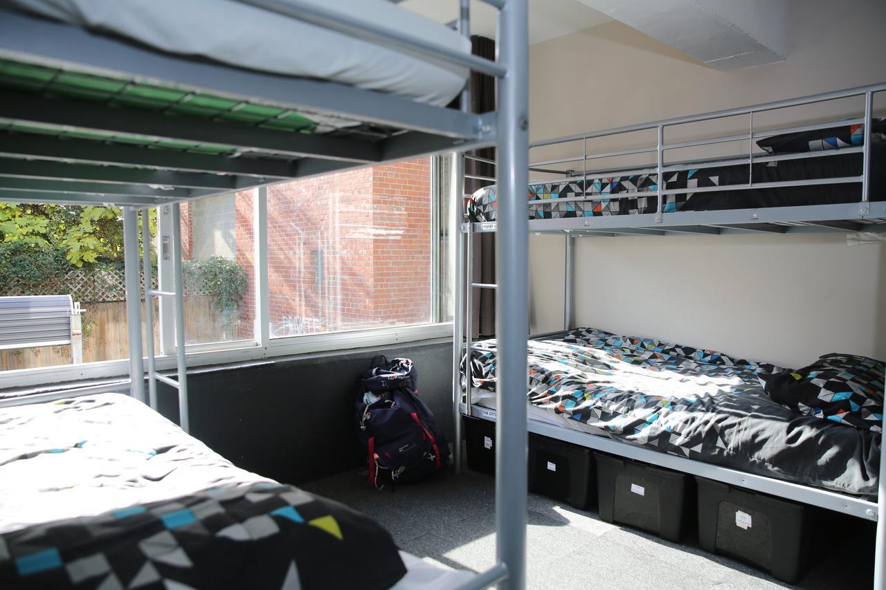 Barkly Backpackers Hostel เมลเบิร์น ภายนอก รูปภาพ